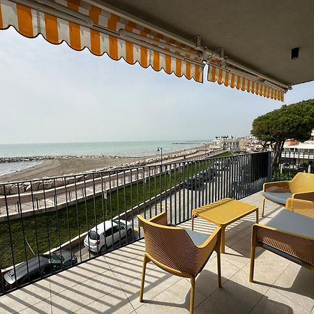 Nuovo Residence Serenissima Frontemare - Agenzia Cocal Caorle Esterno foto