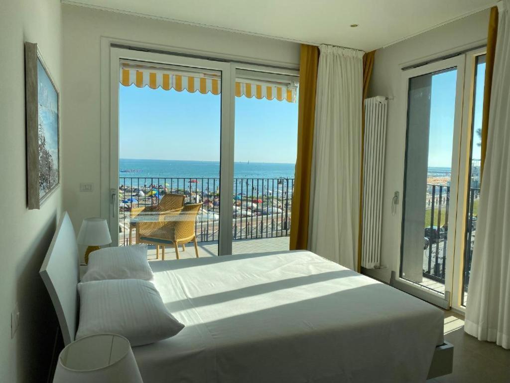 Nuovo Residence Serenissima Frontemare - Agenzia Cocal Caorle Esterno foto